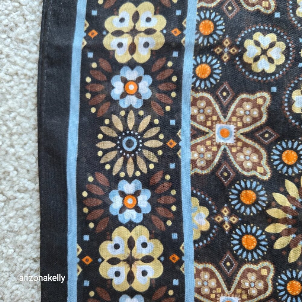 NWT Vera Bradley Medallian Flowers Brown Earth Tones Scarf - Picture 7 of 10